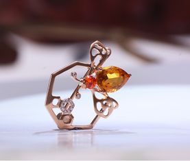 私人定制珠寶走俏 宜菲珠寶不僅賣(mài)商品，更是創(chuàng)意與情感的傳遞者